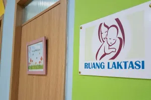 Gubernur DKI Jakarta, Pramono Anung menegaskan komitmennya untuk mendorong penyediaan ruang laktasi di seluruh fasilitas publik maupun perkantoran di Jakarta. (Sumber: beritajakarta.id | Foto: beritajakarta.id)