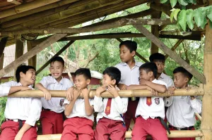 Ilustrasi Anak Sekolah. (Sumber: Unsplash/Bayu Syaits)