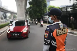 Informasi penting seputar rekayasa lalu lintas dan jalur alternatif dari Dshub DKI Jakarta selama acara BTN Jakarta International Marathon (JAKIM) 2026. (Sumber: Beritajakarta.id | Foto: Beritajakarta.id)