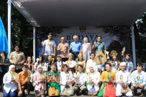 Mahasiswa Fakultas Ilmu Budaya Universitas Padjadjaran menggelar Festival Budaya Maritim: Jejak Budaya Maritim Warisan Dunia sebagai proyek UAS Mata Kuliah Pengantar Kebudayaan Sunda Tahun Akademik 2025/2026 (Sumber: istimewa | Foto: istimewa)