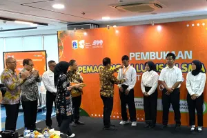 Sudin Nakertransgi meluncurkan Program Pemagangan Dalam Negeri Lulusan SMA Sederajat Tahun Anggaran 2026 Batch II di Bank Jakarta Learning Center, Kebayoran Baru, Jakarta Selatan, Senin (15/6). (Sumber: Beritajakarta.id | Foto: Beritajakarta.id)