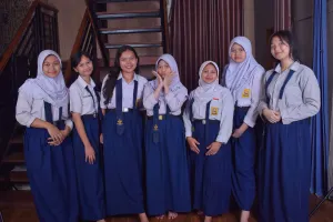 Ilustrasi Pelajar SMP. (Sumber: Pexels/ VIOLA STUDIO PHOTO)