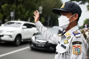 Dishub DKI Jakarta menyiapkan rekayasa lalu lintas (lalin) dan layanan transportasi bagi masyarakat dalam rangka penyelenggaraan Haul Akbar Ulama dan Habaib Betawi Tahun 2026. (Sumber: beritajakarta.id | Foto: beritajakarta.id)