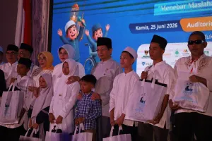 Wakaf Salman turut berpartisipasi dan memberikan dukungan dalam kegiatan Lebaran Yatim dan Penyandang Disabilitas&nbsp;yang diselenggarakan oleh Kementerian Agama. (Sumber: Ist)