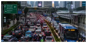 Ilustrasi. Kemacetan di DKI Jakarta (Sumber: Generative AI)