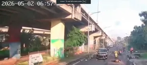 Update kasus viral tabrak lari pengemudi mobil Pajero, pria berinisial LPR (47) yang menabrak seorang tukang buah, KA (62) pada Sabtu, 2 Mei 2026 di Duren Sawit, Jakarta Timur.