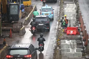 Proses penataan kawasan Jalan HR Rasuna Said yang saat ini masih berlangsung. (Sumber: beritajakarta.id | Foto: beritajakarta.id)