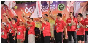 Gubernur DKI Jakarta Pramono Anung melepas peserta lomba lari Digiland Run 2026. (Sumber: beritajakarta.id)