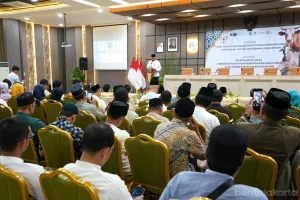 Suku Dinas Ketahanan Pangan, Kelautan, dan Pertanian (KPKP) Jakarta Selatan menyosialisasikan tata cara pemotongan hewan kurban yang halal, tayib, dan ramah lingkungan. (Sumber: beritajakarta.id | Foto: beritajakarta.id)