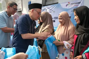 Pertamina Patra Niaga Regional JBB menyalurkan 214 hewan kurban kepada masyarakat di DKI Jakarta, Banten, dan Jawa Barat pada Iduladha 1447 H.