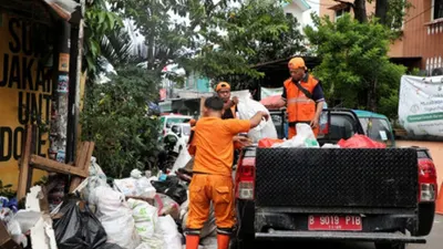 Pasukan Oranye Alias PPSU. (beritajakarta.id)