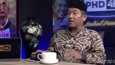 Pengamat Politik Ray Rangkuti soal Jokowi ingin terus eksis, salah satunya dengan kasus dugaan ijazah palsu 