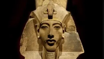 Selain Djufu, Khufu ,Tutankhamun dan sederet nama besar lainnya, sosok yang juga pernah bergelar sebagai Firaun di era Mesir kuno adalah Akhenaten.