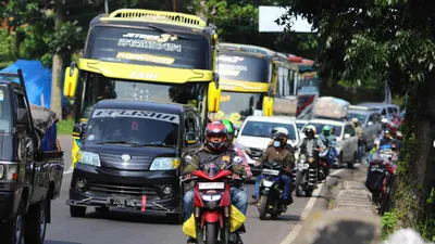Bagi Kamu yang akan mudik dari arah Jabodetabek ke Jawa Tengah dan sekitarnya wajib mengetahui skema rekayasa lalu lintas.