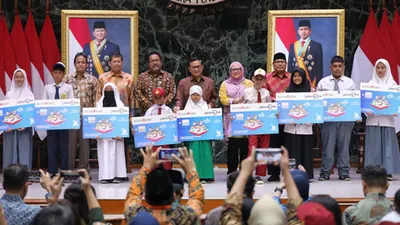 Hore! KJP Plus Tahap 1 Tahun 2025 Cair untuk 707.000 Siswa, Cek Besaran Dana Bantuan yang Bisa Didapat