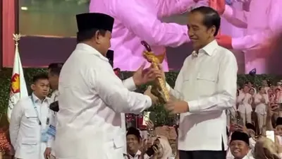 Dianggap Senang Membayangi Presiden Prabowo Subianto, Joko Widodo Berencana Mendeklarasikan Partai Super Terbuka