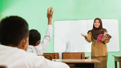 Illustrasi. Pada tahun 2025, program PPG Guru Tertentu akan kembali diselenggarakan dengan fokus pada guru-guru yang memenuhi kriteria prioritas.