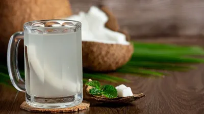 Ilustrasi. Air kelapa