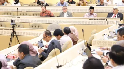 Pemerintah Angkat 1,68 Juta Tenaga Honorer Jadi ASN, Kendala Anggaran P3K Jadi Sorotan DPR