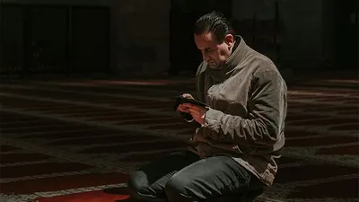 Masih Belum Paham Makna Malam Lailatul Qadar? Mari Kaji Lagi Waktu, Keutamaan, dan Doa yang Dianjurkan
