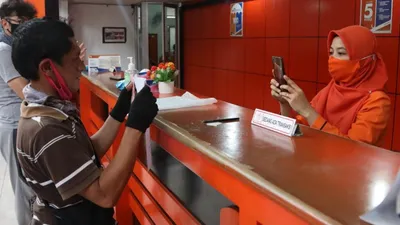 Bansos PKH & BPNT Tahap 2 via PT Pos Belum Cair? Ini Update Lengkap dan Prediksi Jadwal Pencairannya!