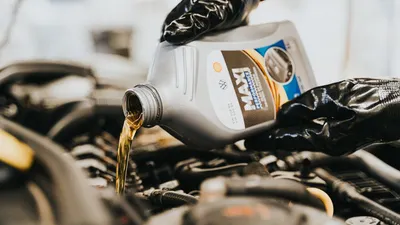 Sebelum Mudik Lebaran 2025, Cek Oli Transmisi Mobil Matic dengan 5 Langkah Mudah Ini