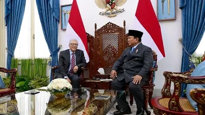 Bill Gates akan uji coba Vaksin TBC di Indonesia, padahal sebelumnya di Afrika Selatan dan Kenya dengan keberhasilan yang diragukan.