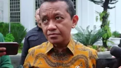 Viral! Pulau di Raja Ampat Dikeruk Pertambangan Nikel, Menteri ESDM Buka Suara: Ada Pulau Emang Khusus Pertambangan