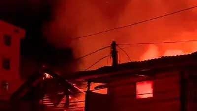 Jakarta berduka setelah mengalami serangkaian kebakaran besar dalam waktu yang singkat pada awal tahun 2025.