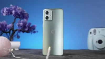 Siap masuk pasar Indonesia, Motorola G64 5G kabarnya sudah masuk TKDN dan&nbsp;disebut-sebut gacor sehingga banyak orang yang penasaran.