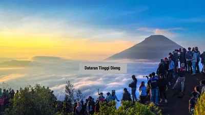 Orang Jakarta Banyak Kesini! Jelajahi Dataran Tinggi Dieng Banjarnegara dengan Pesona Alam, Kuliner, dan Tradisi Menawan