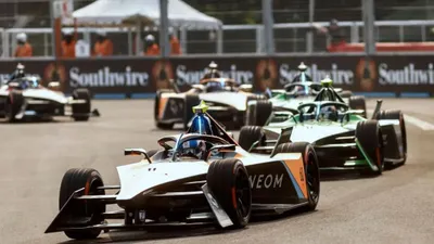 Berikut informasi lengkap mengenai cara beli dan harga tiket Formula E Jakarta 2025