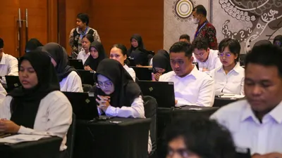 Seleksi Kompetensi Bidang (SKB) merupakan tahapan krusial yang harus dilalui setelah berhasil melewati Seleksi Kompetensi Dasar (SKD).