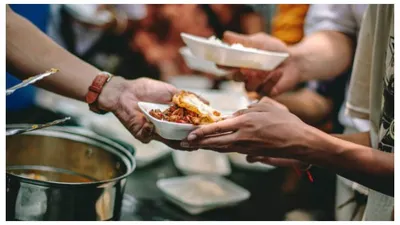 Ilustrasi. Berbagi Makanan