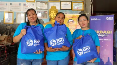 Hari Raya Waisak, BRI Bantu Umat Buddha Lewat 1.000 Paket Sembako