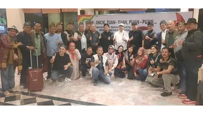 Rombongan Pengurus PWI Pusat dan Tokoh Pers Nasional Tiba di HPN 2025 Riau