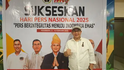 Ketua Umum PWI Pusat Zulmansyah Sekedang