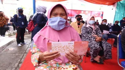 Pencairan PKH tahap 6 dan BPNT alokasi November dan Desember 2024 sebentar lagi memang akan segera dicairkan.  