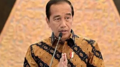 Narasi ijazah palsu yang diduga sudah dilakukan Presiden Ketujuh Indonesia Joko Widodo kembali menjadi sorotan di berbagai linimasa media.
