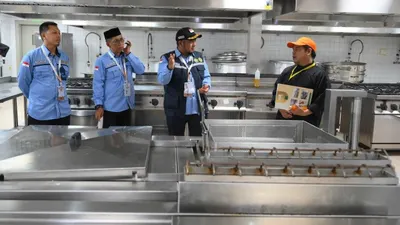 Stamina Terjamin! Intip Menu Makan Jemaah Haji Indonesia di Makkah, Ada Nasi Kuning hingga Sambal Tumis 