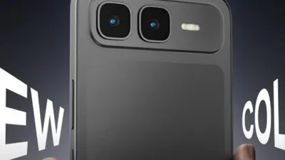 Infinix kembali membuat gebrakan di pasar smartphone dengan meluncurkan Smart 10 Plus, yang langsung menarik perhatian berkat desainnya yang sangat mirip dengan iPhone 17 Air terbaru.
