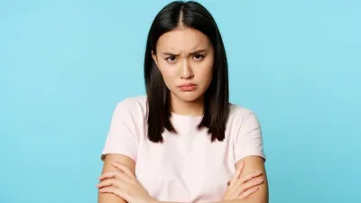 Selain tidak mudah dikenali, dampak perilaku Covert Narcissist atau narsistik terselubung hanya dapat dipahami oleh orang terdekatnya.