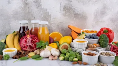Konsumsi minuman dan makanan tertentu sebelum tidur dapat membantu menurunkan kadar gula darah.