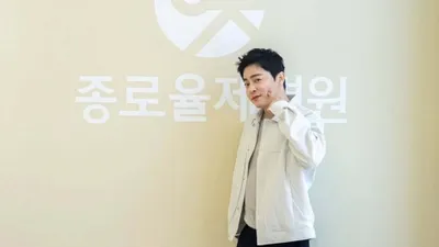 Daftar 5 Film Populer yang Dibintangi Jo Jung Suk.