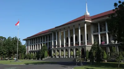 Trik Lolos SNBP 2025! Inilah Jurusan Sepi Peminat di UGM, Tingkatkan Peluang Lolos Kamu!