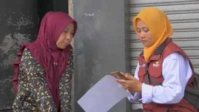 Perkembangan terbaru menunjukkan bahwa proses pencairan bantuan sosial (bansos) mulai tampak di aplikasi SIKS-NG.