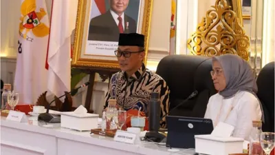 Illustrasi. Pemerintah Siapkan Kebijakan P3K Paruh Waktu untuk Honorer Non-Database BKN