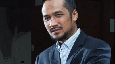 Kuasa Hukum Joko Widodo melaporkan&nbsp;2 inisial RS dalam kasus dugaan ijazah palsu,&nbsp;ketua KPK periode 2011-2015,&nbsp;Abraham Samad beri tanggapan.