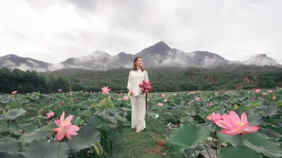 Manusia terpilih merupakan istilah atau sebutan bagi individu dengan sejumlah peristiwa dan kisah hidup yang dapat mendatangkan contoh.