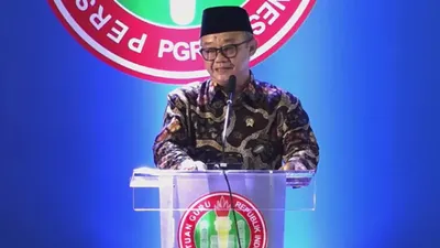 Mendikdasmen Abdul Mu&rsquo;ti mengumumkan sejumlah kebijakan baru untuk meningkatkan kualitas pendidikan.